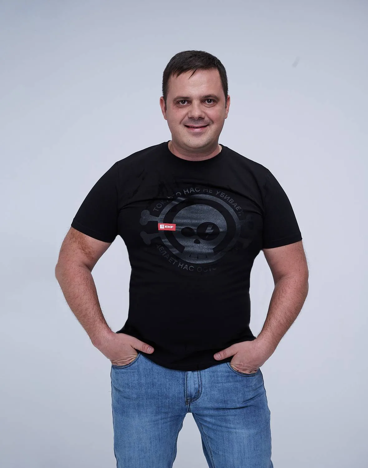 Футболка черная Ток L